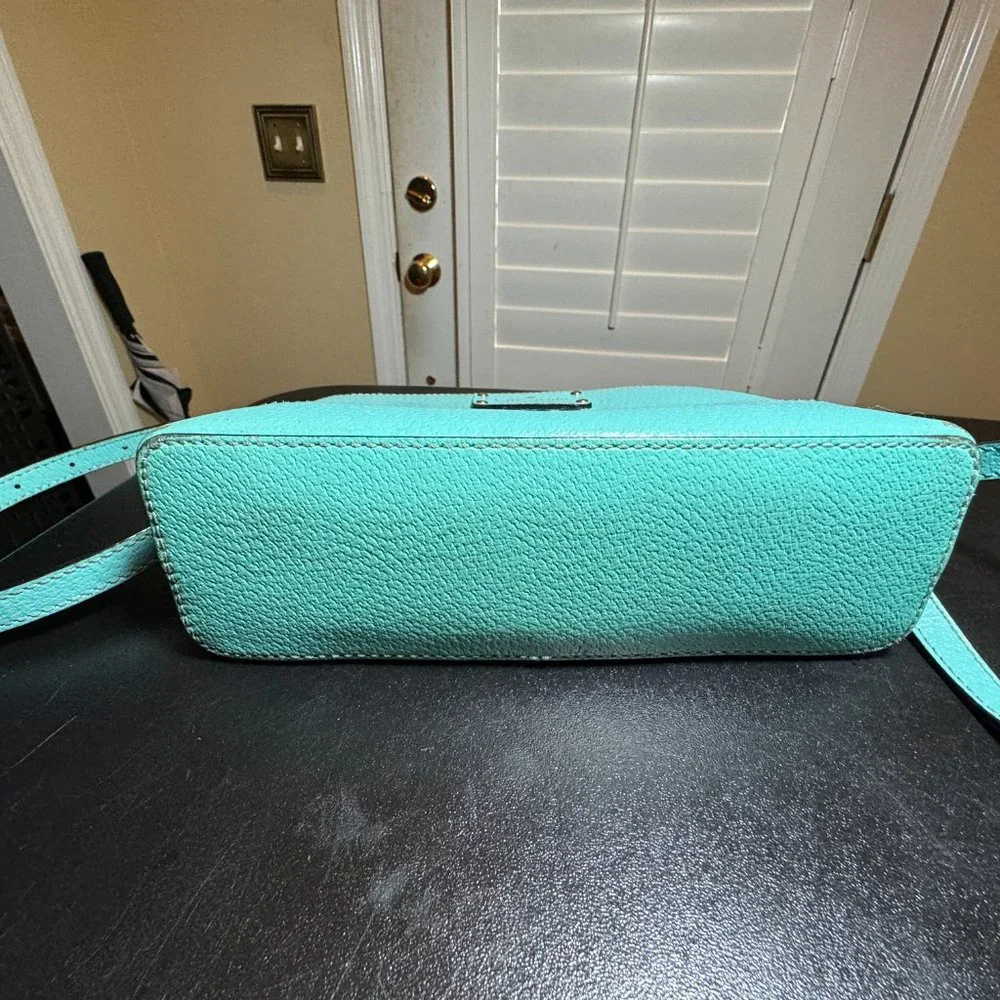 Kate Spade Wellesley Hanna baby blue leather crossbody purse